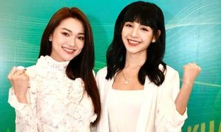 Dàn người đẹp dự họp báo Giải Vô địch Quốc gia Marathon và cự ly dài báo Tiền Phong