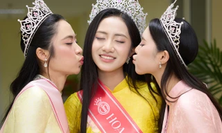 Hoa hậu Hà Trúc Linh: ‘Sau đăng quang, mỗi ngày chúng tôi chỉ ngủ 3-4 tiếng’