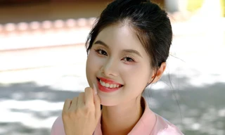 Thí sinh Hoa hậu Việt Nam rạng rỡ ngày trở lại Huế 