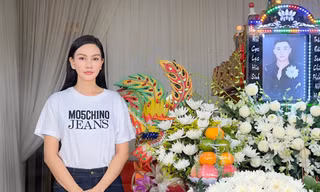 Nghệ sĩ đưa tiễn người mẫu Nam Phong về nơi an nghỉ