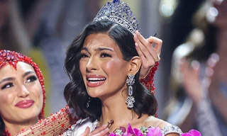 Hoa hậu đẹp nhất thế giới được tặng vương miện 5,7 triệu USD