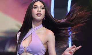 Thí sinh Hoa hậu Hoàn vũ Philippines lộ nhược điểm với bikini