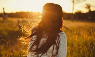 Đôi khi, hãy cảm ơn cuộc đời vì em không phải là người nổi tiếng!