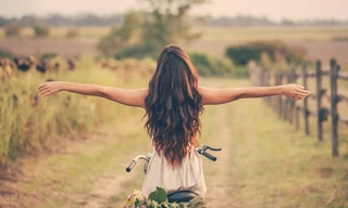 Học yêu chính mình: Những thói quen tốt cần xây dựng trước năm 20 tuổi