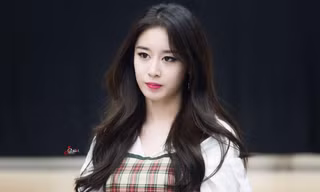 "Crush đời đầu" Jiyeon (T-ARA) công bố sắp "lên xe hoa", lộ điểm trùng hợp với hội chị em