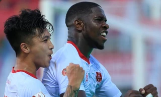 Hải Phòng lập kỷ lục mùa giải, thắp lại cuộc đua vô địch