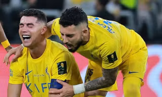 Al Nassr 'trảm' HLV thứ 3 dưới thời Ronaldo