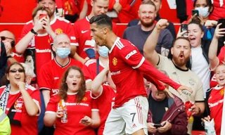 Điệu ăn mừng bàn thắng của Ronaldo bị chê 'phản cảm' tại Australian Open 