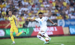 HLV của Thép Xanh Nam Định chỉ ra nguyên nhân mất điểm trước SLNA