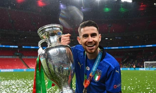 Jorginho tuyên bố đủ tự tin đua Bóng vàng với Messi