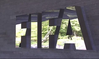 Trọng tài bị FIFA cấm hành nghề 5 năm vì quấy rối tình dục đồng nghiệp