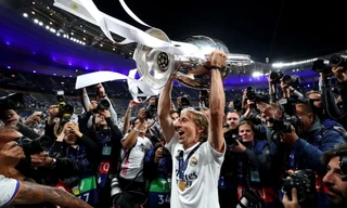Luka Modric tuyên bố rời Real Madrid, mang theo kỷ lục vô tiền khoáng hậu