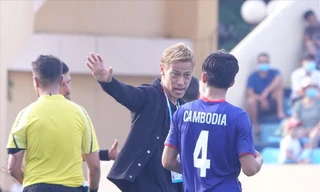 HLV của Campuchia sang Thái Lan tiếp tục sự nghiệp cầu thủ?
