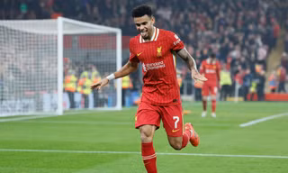 Liverpool đại thắng 4-0, dẫn đầu tuyệt đối tại Cúp C1 châu Âu