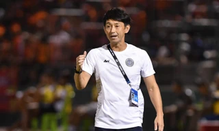 Tân HLV tuyển Thái Lan chỉ được ký hợp đồng... 3 tháng