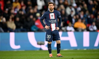 Thi đấu hay, Messi vẫn bị CĐV nhà la ó