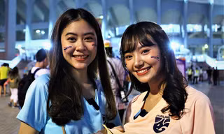 Báo chí Thái Lan khảo sát CĐV nhà: Chẳng ngại gì, ngại mỗi đội tuyển Việt Nam