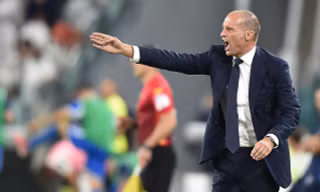 Khởi đầu tệ nhất nửa thế kỷ, HLV Juventus vẫn nói cứng