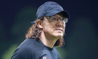 HLV người Hàn Quốc bị 'bóc phốt' gian dối khi rời ĐT Malaysia