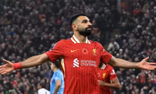 Liverpool 99% vô địch Ngoại hạng Anh sau cú ngã của Arsenal