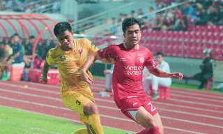 Bế tắc trước Hải Phòng, Viettel nối dài chuỗi ngày buồn