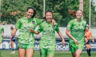 Huỳnh Như lập siêu phẩm đá phạt, cứu vãn hy vọng cho Lank