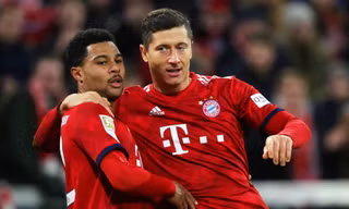 Có Mane, Bayern tuyên bố không 'tha' Lewandowski