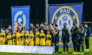 ‘Cháy vé’ xem đội bóng của Quang Hải thi đấu