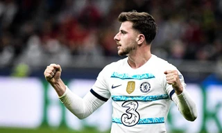 Chelsea vượt mặt MU trong ngày Mount toả sáng