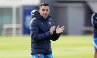 Đối diện nguy cơ không vượt qua vòng loại World Cup 2026, đội tuyển Tây Á trải thảm đỏ mời Xavi