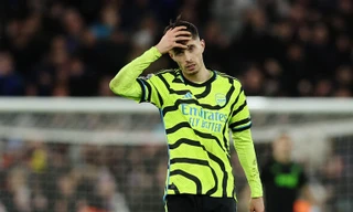 Bại trận trước ngựa ô Aston Villa, Arsenal chính thức mất ngôi đầu