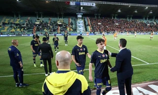 Chuyện lạ: CLB Thổ Nhĩ Kỳ đá 1 phút rồi tự ý bỏ trận chung kết Cúp quốc gia