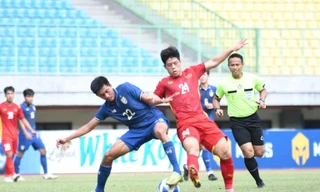 CĐV Thái Lan thốt lên cay đắng: 'Sao cứ thua Việt Nam hoài vậy!'