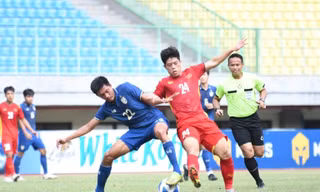 CĐV Thái Lan thốt lên cay đắng: 'Sao cứ thua Việt Nam hoài vậy!'