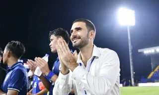 HLV U19 Thái Lan xin lỗi vì thua Việt Nam, NHM đáp lại: 'Quá đủ rồi!'