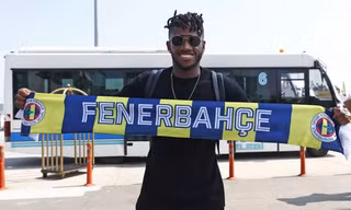 MU xác nhận tống khứ Fred thành công