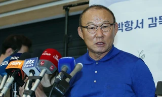 HLV Park Hang-seo chia sẻ trên truyền thông Hàn Quốc: 'Tôi suýt bị một băng nhóm bắt cóc'