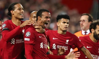 Hạ Ajax, Liverpool giúp HLV Klopp tiệm cận Mourinho