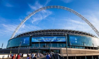 UEFA tính dời chung kết Champions League ra khỏi nước Nga