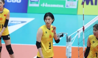 Huyền thoại bóng chuyền Thái Lan ngả mũ thán phục trước Thanh Thuý