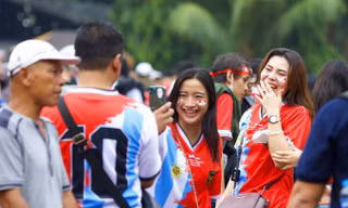 Vé xem ĐT Indonesia đá vòng loại World Cup 2026 tăng phi mã