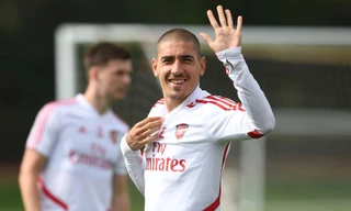 Arsenal chấp nhận cho Inter mượn trụ cột