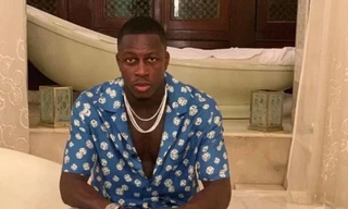 Cuộc sống 'vương giả' trong tù của ngôi sao Man City