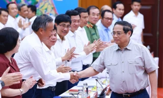 Thủ tướng Phạm Minh Chính làm việc với lãnh đạo thành phố Đà Nẵng