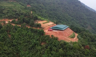 Hòa Bình xử lý công trình 'khủng' xây trái phép trên đất rừng