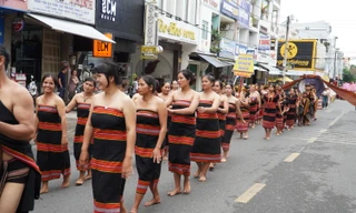 Lễ hội đường phố Kon Tum