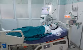 Bệnh nhân Nguyễn Ngọc Diệp đang được điều trị tại Bệnh viện Đa khoa tỉnh Kon Tum 