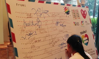 Hơn 3.000 người ký tên ủng hộ hôn nhân đồng giới