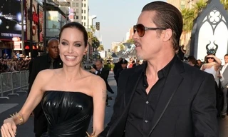 Angelina Jolie rạng rỡ bên hôn phu trong buổi công chiếu phim