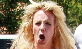 Những khoảng khắc ‘khó đỡ’ của sao Hollywood